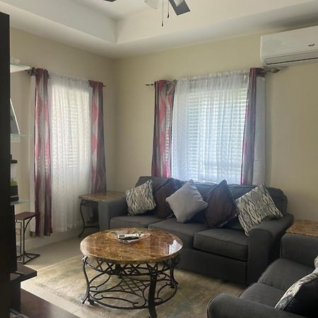 Seamist Villa @Oceanpointe Lucea Comfy 2Br W/Pool Gym & Parking Exterior foto