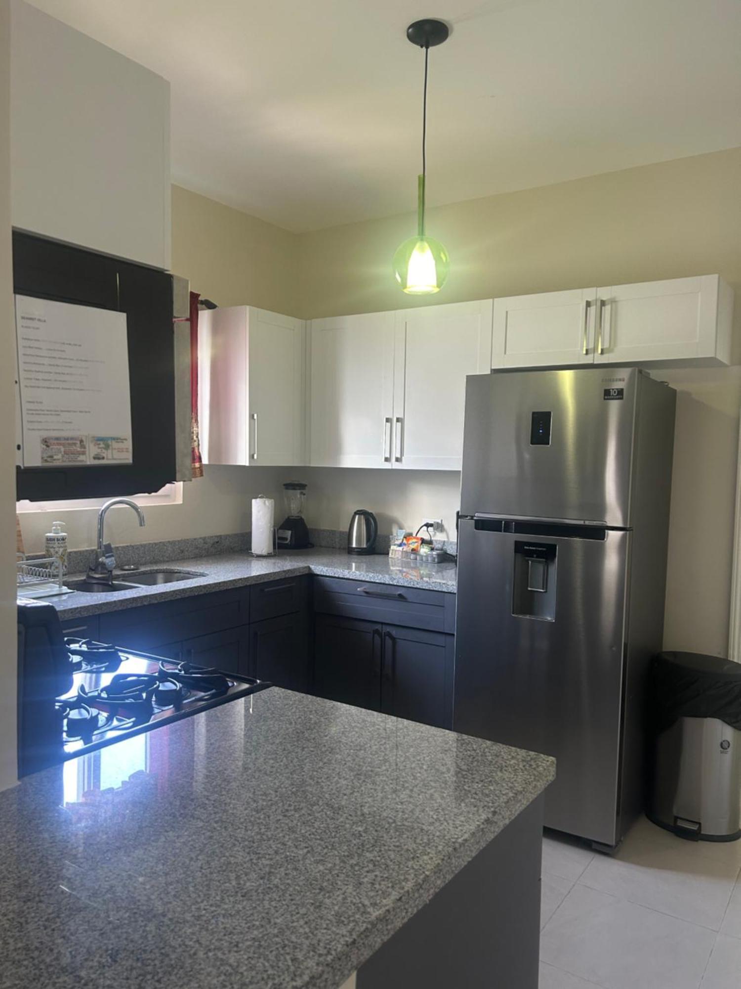 Seamist Villa @Oceanpointe Lucea Comfy 2Br W/Pool Gym & Parking Exterior foto